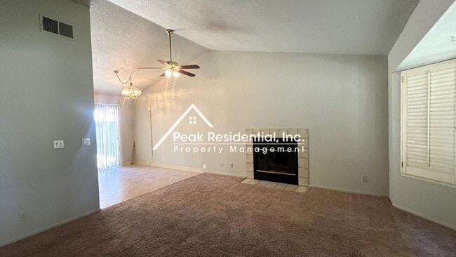 Foto del edificio - Spacious South Natomas 2bd/2ba House with ...