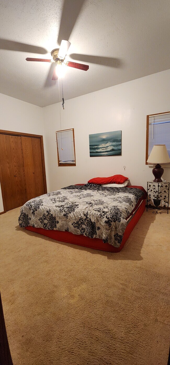 Foto del edificio - 807 Chicago St