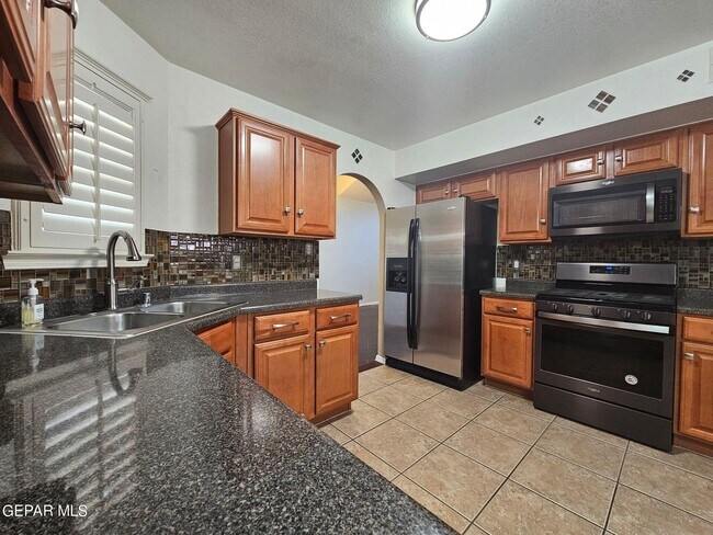 Foto del edificio - 12297 Kingsgate Ct