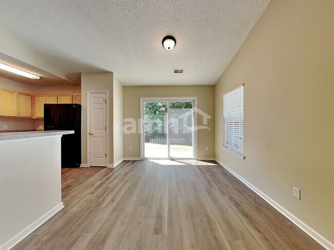 Foto del edificio - 537 Beverly Dr