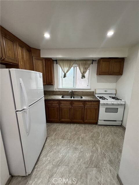 Foto del edificio - 1415 N Cherokee Ave