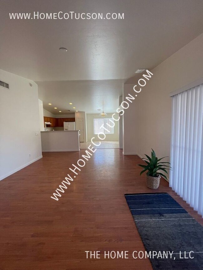 Building Photo - AVAILABLE May 29th! 2887 E Paseo La Tierra...