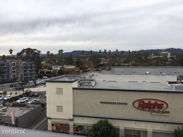 Building Photo - 12026 Wilshire Blvd