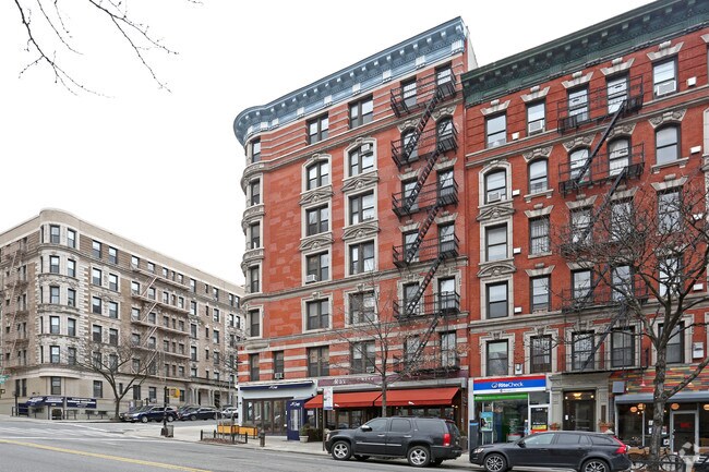 Building Photo - 501 W 122nd St