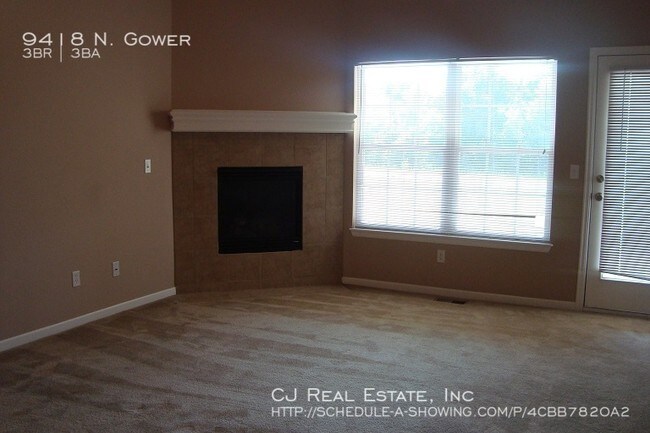 Building Photo - 9418 N Gower Ave