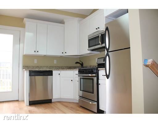 Building Photo - 178 I St