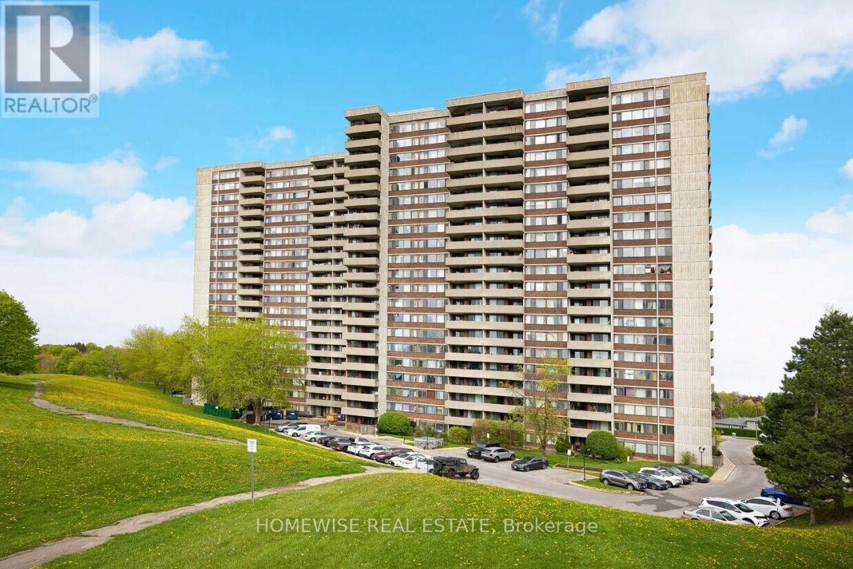 Photo principale - 120-120 Torresdale Ave