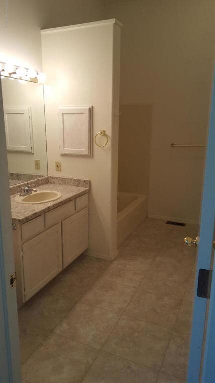 Foto del edificio - 267 Buckthorn Rd