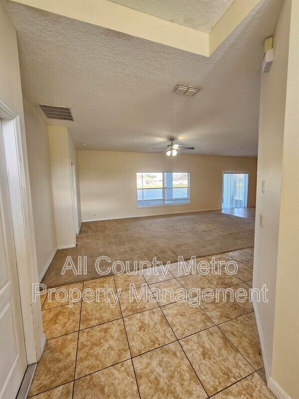 Building Photo - 3807 Wood Thrush Dr