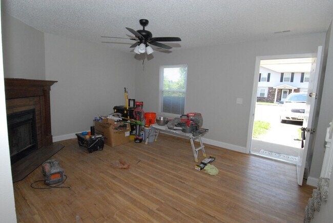 Building Photo - Coming soon in St Peters
