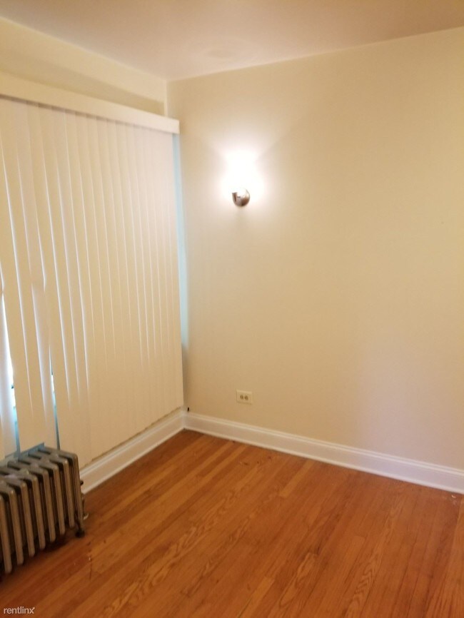 Foto del edificio - 7646 S Ingleside Ave