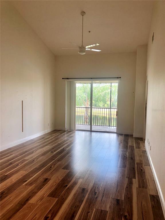 Building Photo - 1003 Fairwaycove Ln