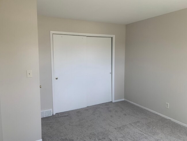 Foto del edificio - 2280-2282 Jericho Rd