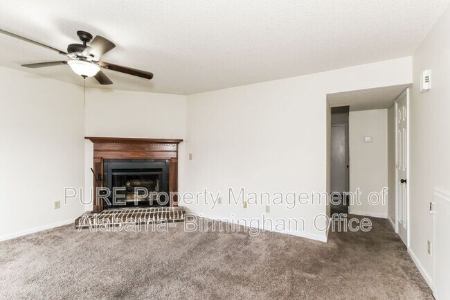 Foto del edificio - 2258 Cheshire Dr