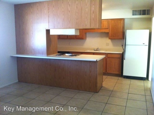 Building Photo - 12235 N 25th Ave