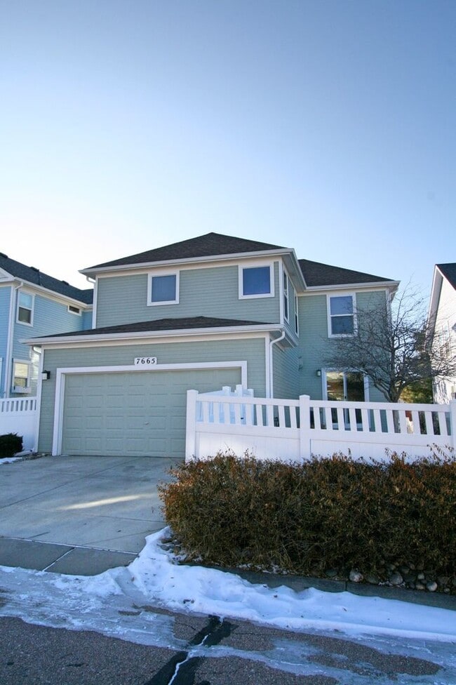 Stunning 4 Bedroom Home in Indigo Ranch! - Stunning 4 Bedroom Home in Indigo Ranch!