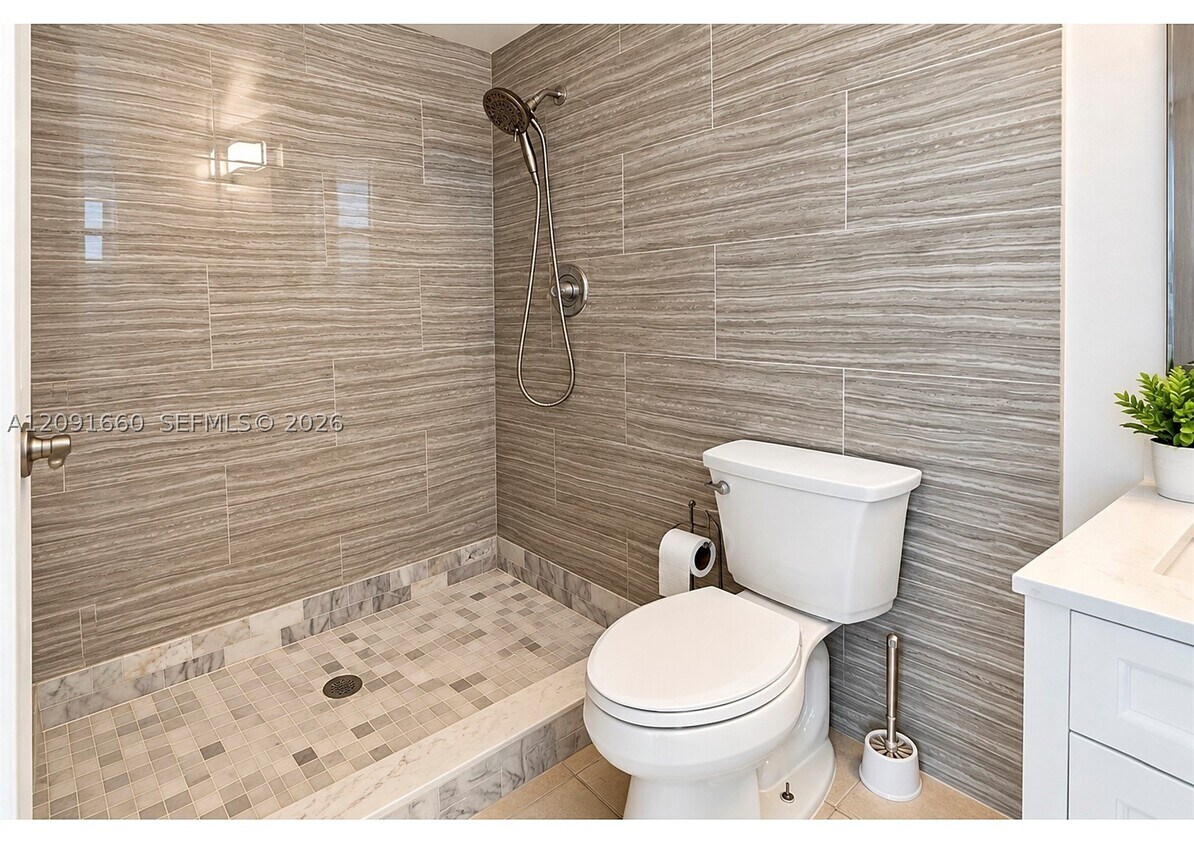Foto del edificio - 2600 S Ocean Dr