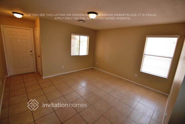 Building Photo - 10465 E Azalea Ave