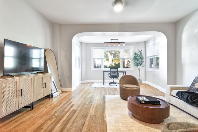 Foto del edificio - 3617 N Whipple St