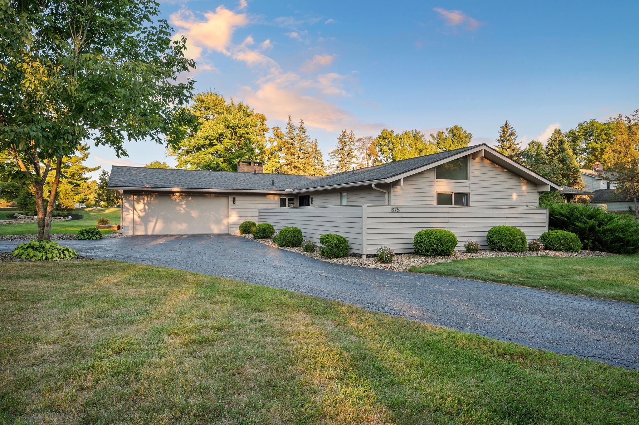875 Brandon Cir Aurora, OH 44202 – photo 2