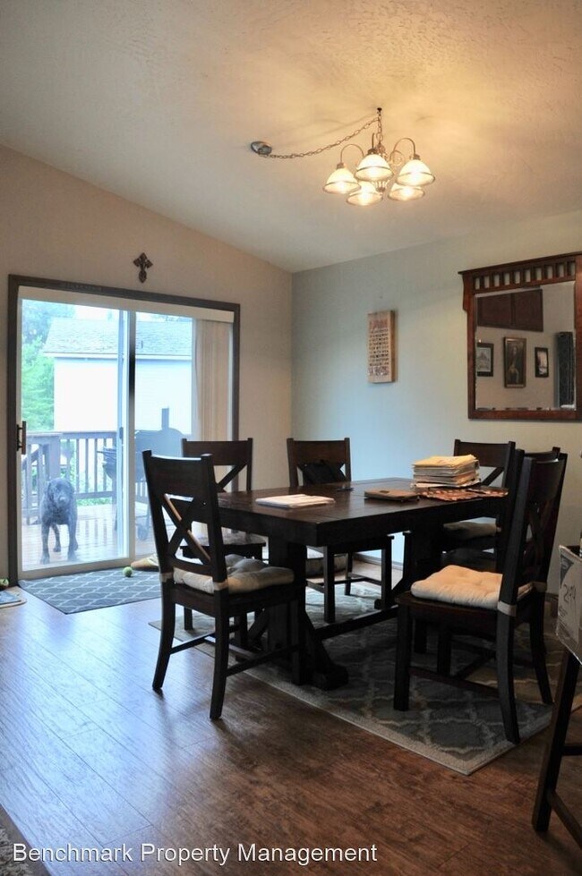 Building Photo - 3 br, 2 bath House - 5460 E. Steamboat Bend
