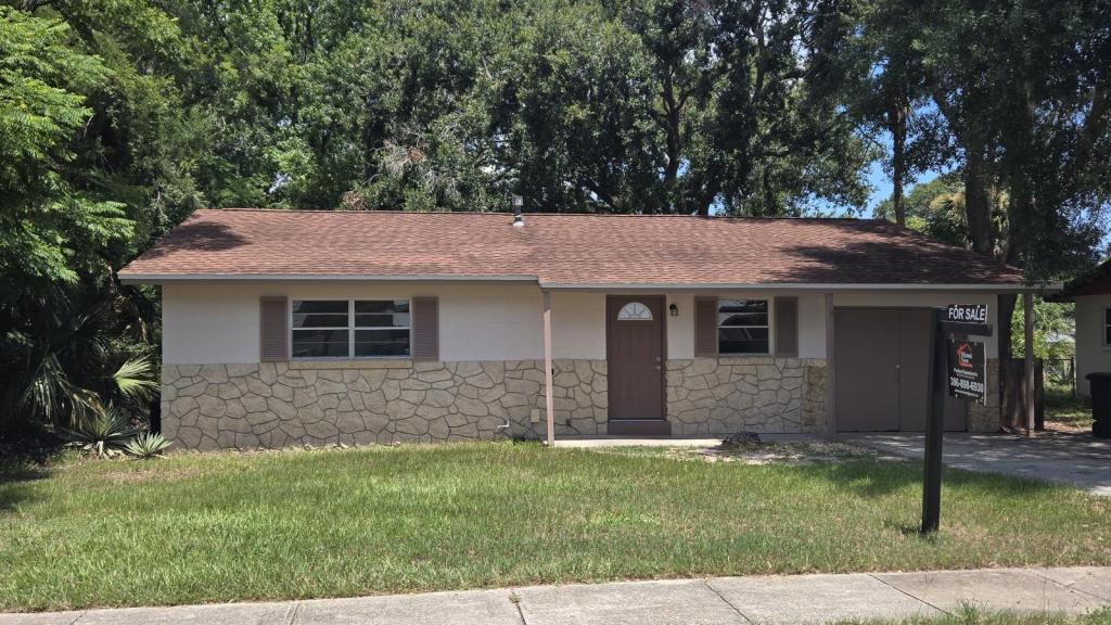 Foto principal - 556 Lambright Rd