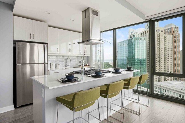 Foto del edificio - 1053 S State St