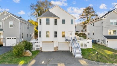 Building Photo - 39 Infield St