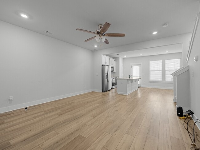 Foto del edificio - 1550 Rivermeade Dr
