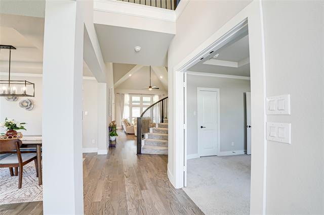 Building Photo - 727 Stearman Ln