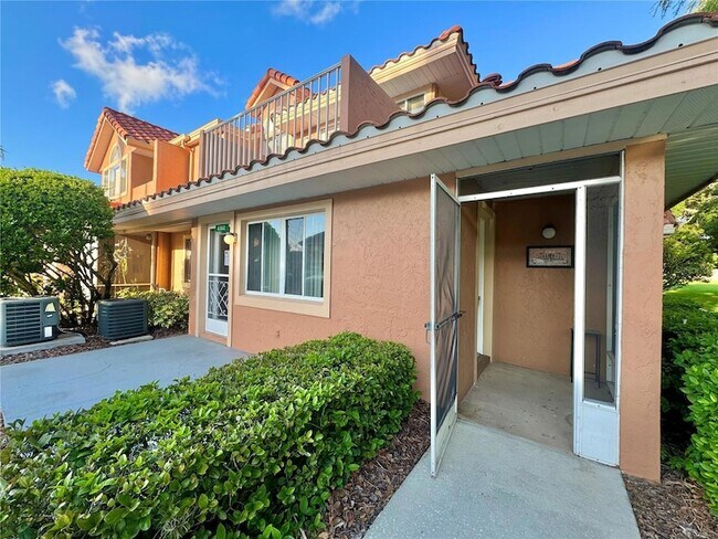 Building Photo - 8302 Waterview Way