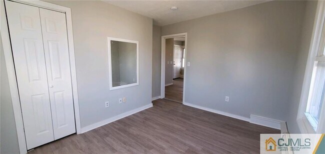 Foto del edificio - 1 Henry St