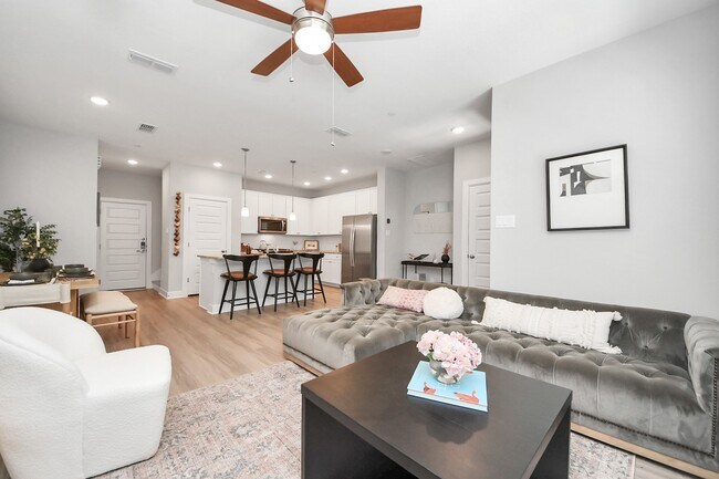 Building Photo - 5300 Berkeley Knl Cir