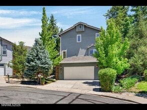 Building Photo - 2213 Ridgeview Dr