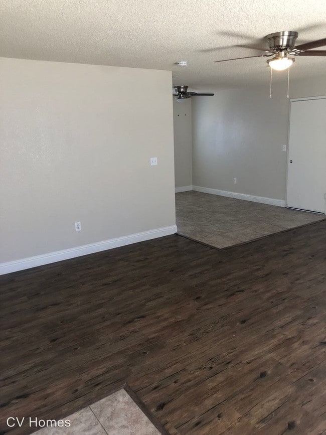 Building Photo - 3 br, 2 bath House - 762 E. Myrtle Ave.