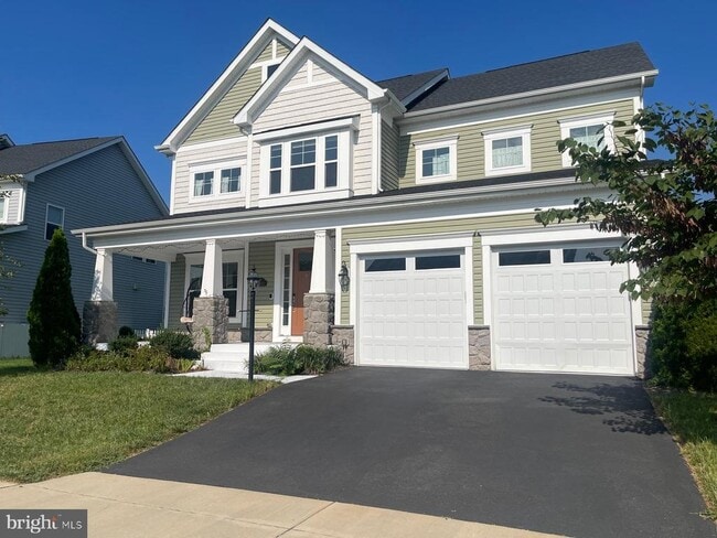 Building Photo - 23631 Glenmallie Ct