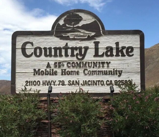 Foto del edificio - 21100 State St