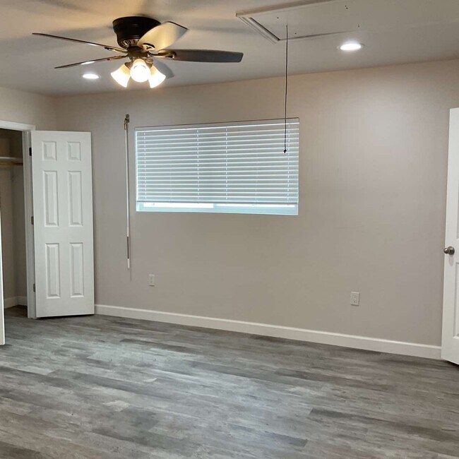 Building Photo - 15209 Cruiser St