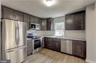 Building Photo - 4022 Joshua Rd