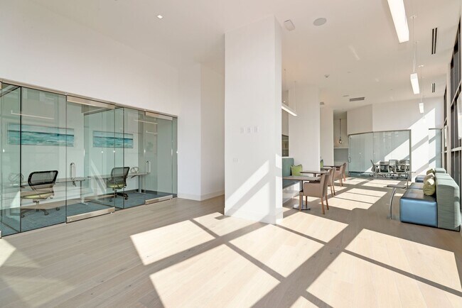 Building Photo - 173 Avenue F