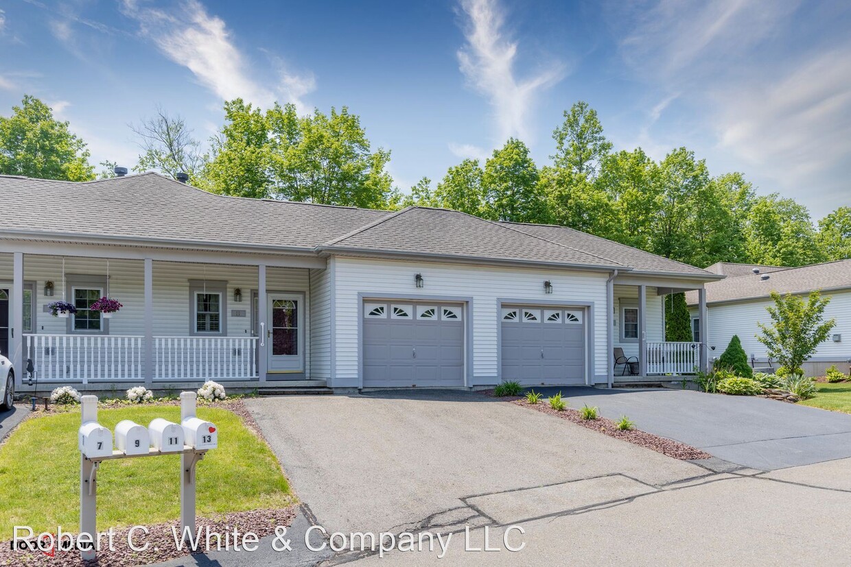 Primary Photo - 2 br, 2 bath House - 11 Cypress Circle