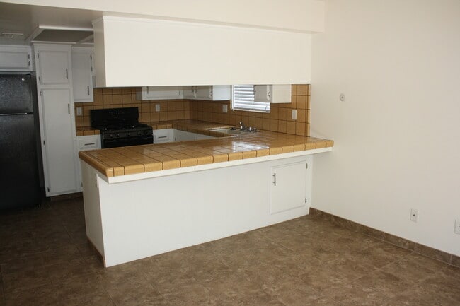 Foto del edificio - 612 Norris Rd