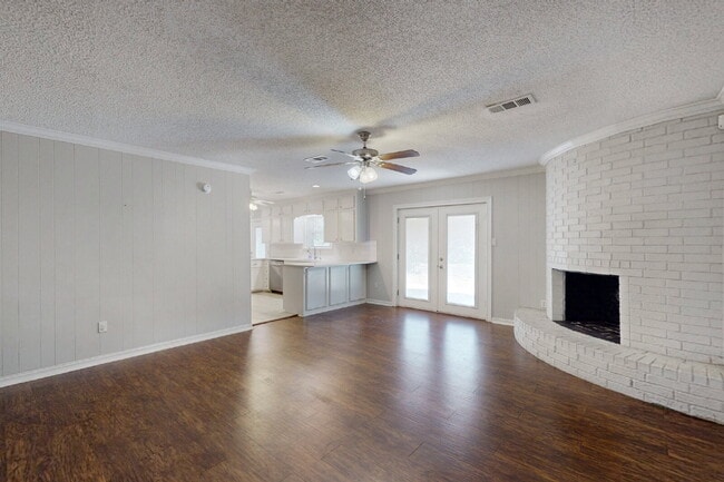 Building Photo - 1407 Skrivanek Ct