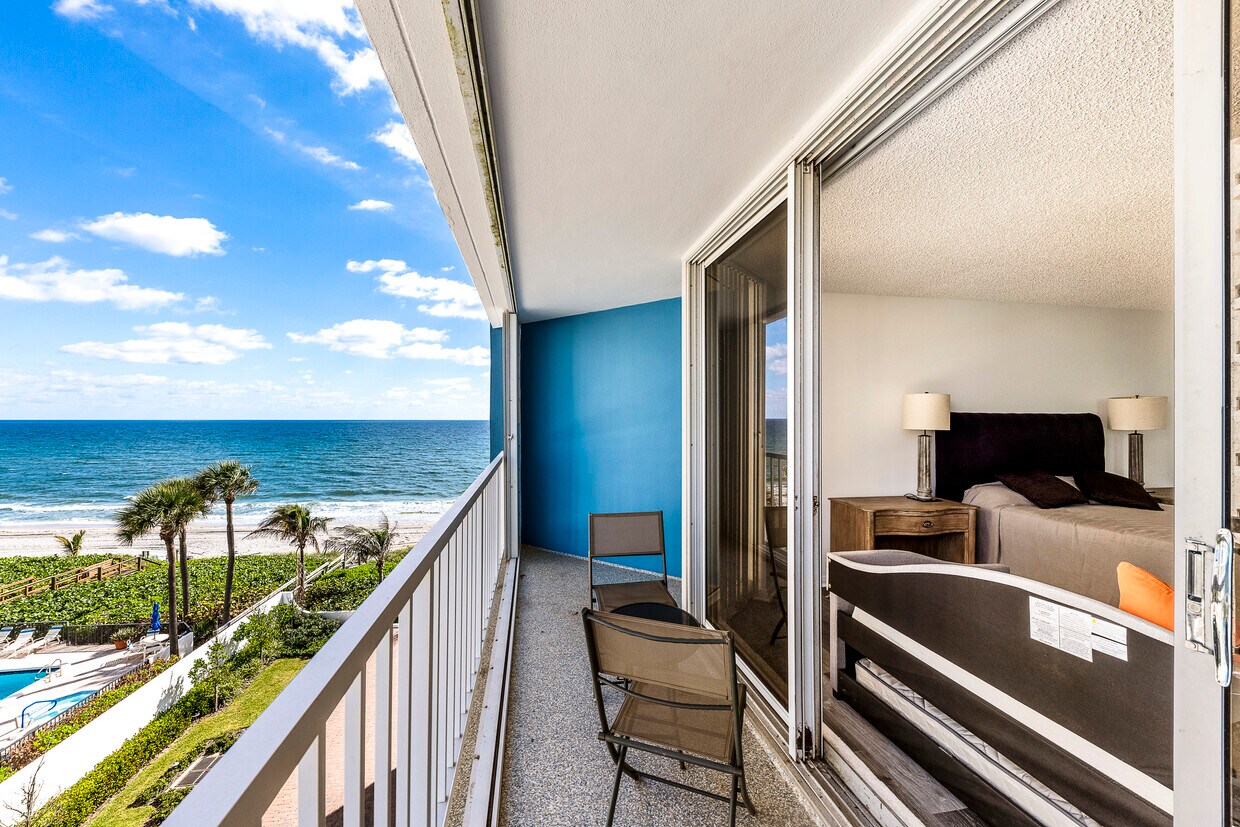 Foto principal - 3211 S Ocean Blvd