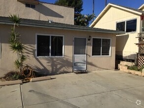 Building Photo - 226 Liverpool Dr