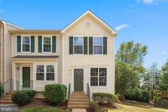 Building Photo - 5678 White Dove Ln