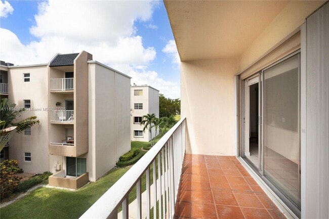 Building Photo - 7725 SW 86th St