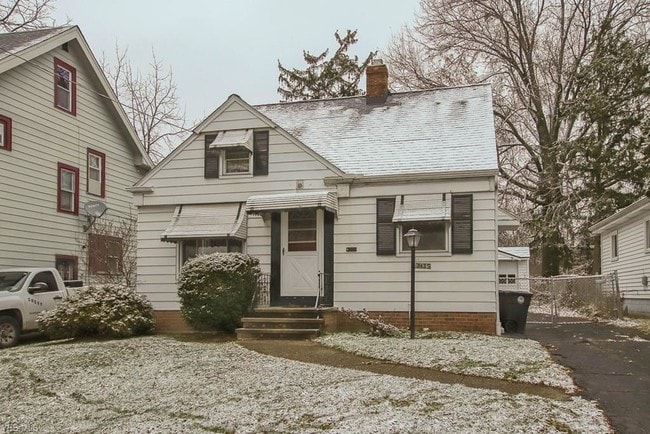 Building Photo - 3435 E 147th St