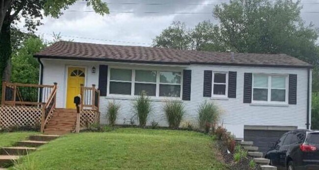 Foto del edificio - 1252 Buck Ave