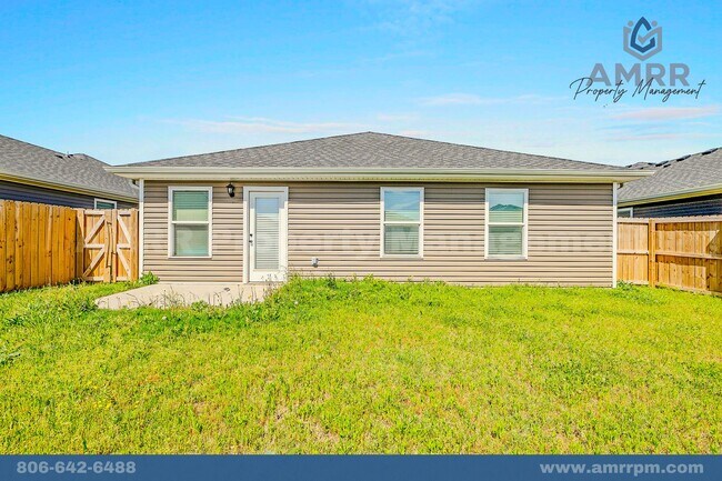 Foto del edificio - Charming 4-Bedroom Home – Space, Style, an...